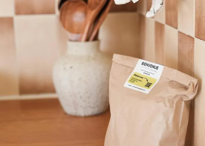 Avec Balcon Et Vue Imprenable Sur Le Cambre D Aze Pour 2 Personnes